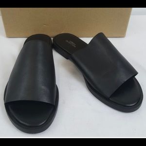 Urban outfitters Milo black leather slides
